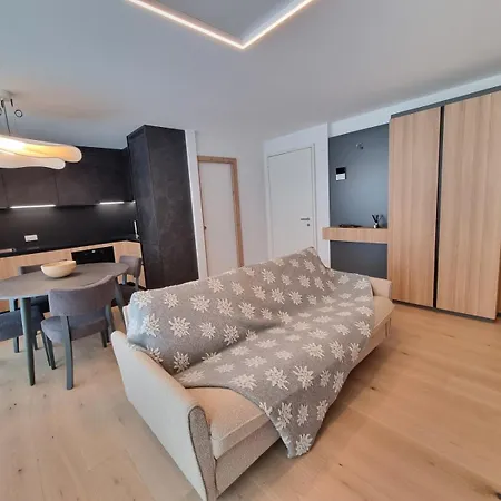 Apartment Mesules